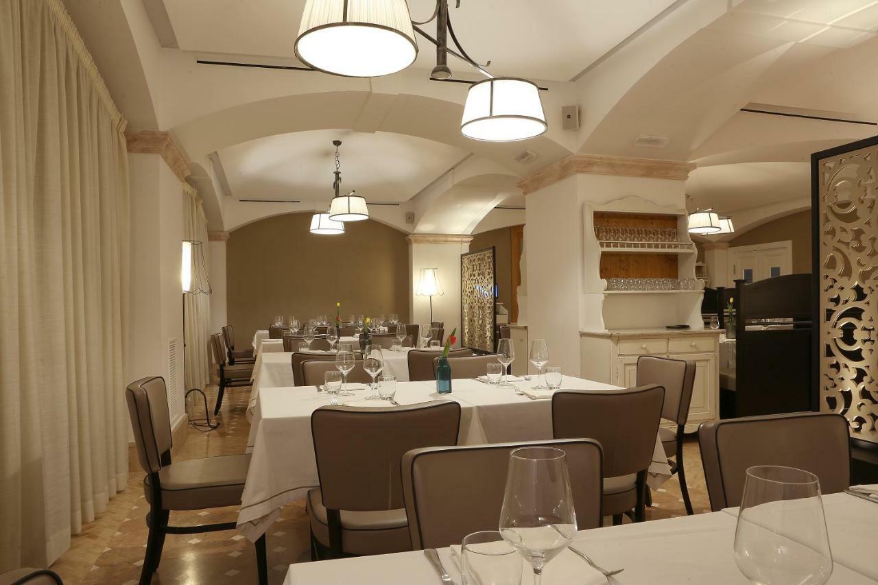 Отель Relais La Fattoria Мельфи Экстерьер фото